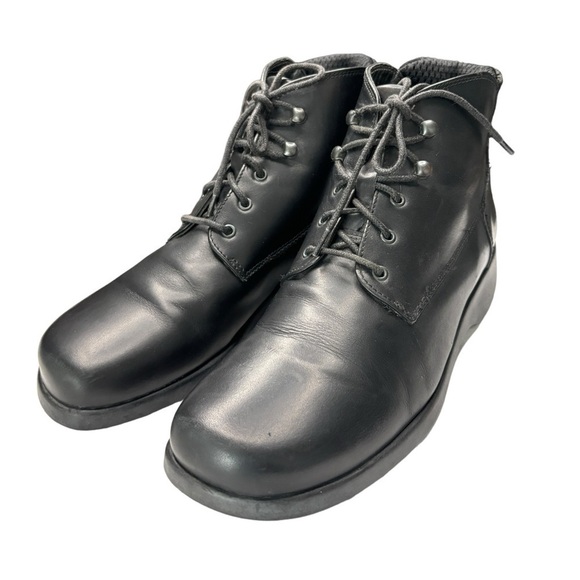 LL Bean Black Smooth Leather Lace-Up Combat Ankle Boots Sz 6.5 Made in Portugal - Picture 2 of 13